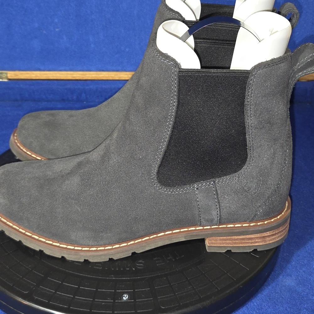 Women's Ariat Wexford Slate Grey Chelsea Boots, Sz. 8B-US, 38EU